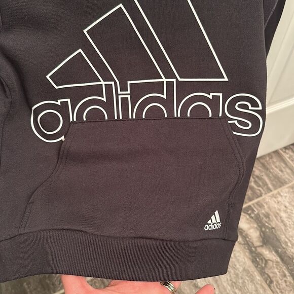 Super soft! Adidas hoodie size 5 kids  NWT - Picture 5 of 7